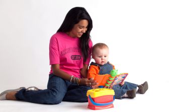 Nurse / Baby sitting